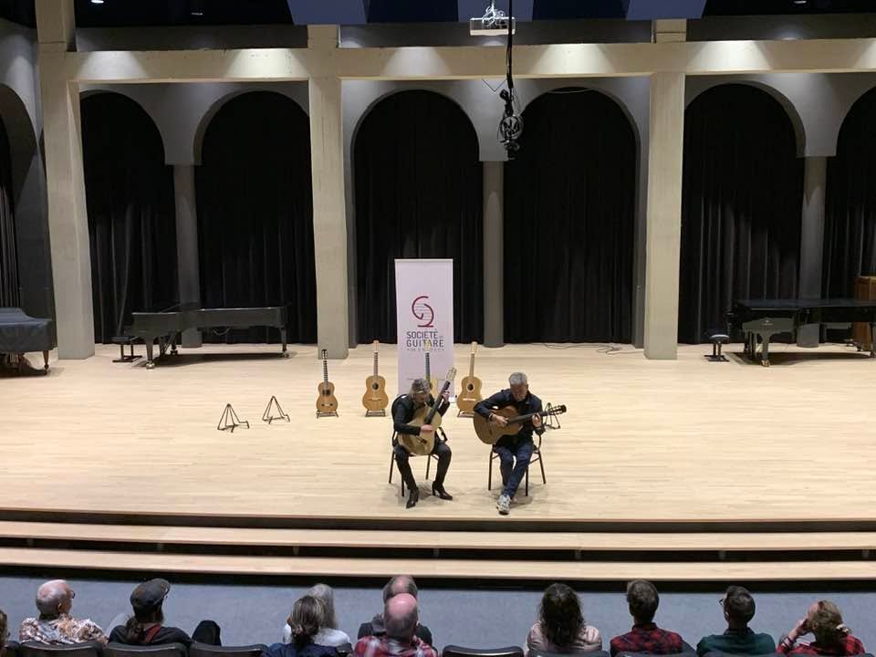 À la Société de guitare